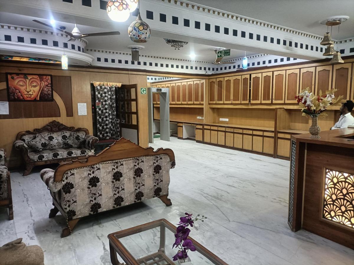 Hotel Le Mount Near Igi Airport Nowe Delhi Zewnętrze zdjęcie